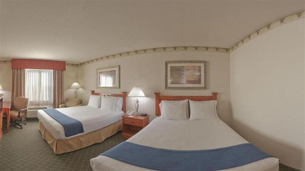 Holiday Inn Express & Suites - Pharr By Ihg מראה חיצוני תמונה