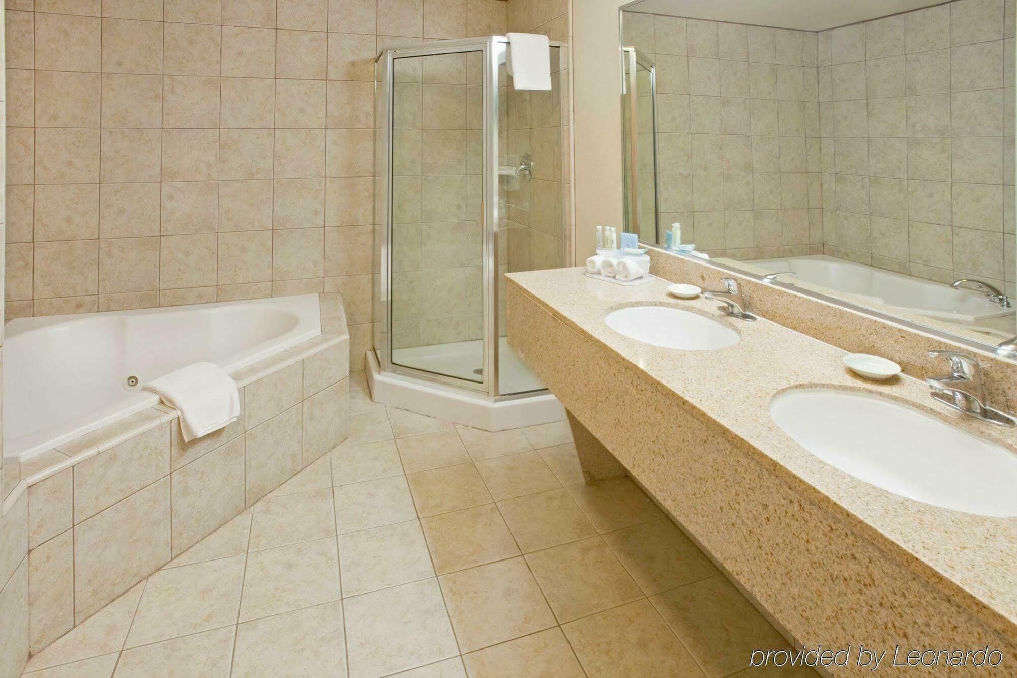 Holiday Inn Express & Suites - Pharr By Ihg מראה חיצוני תמונה